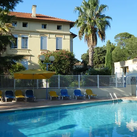 Village Vacances Les Genevriers * Saint-Raphaël