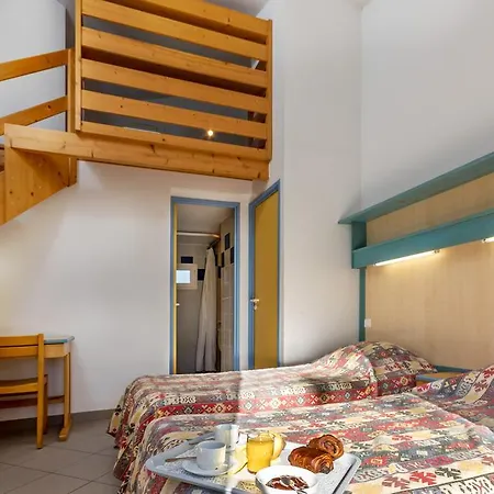 Village Vacances Les Genevriers Holiday home Saint-Raphael (Var)