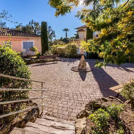 Casa de Férias Village Vacances Les Genevriers