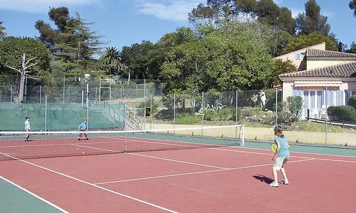 Village Vacances Les Genevriers Holiday home *