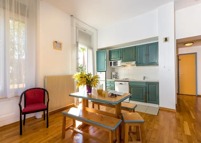 Village Vacances Les Genevriers * Saint-Raphael (Var)