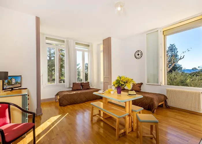 Village Vacances Les Genevriers Holiday home